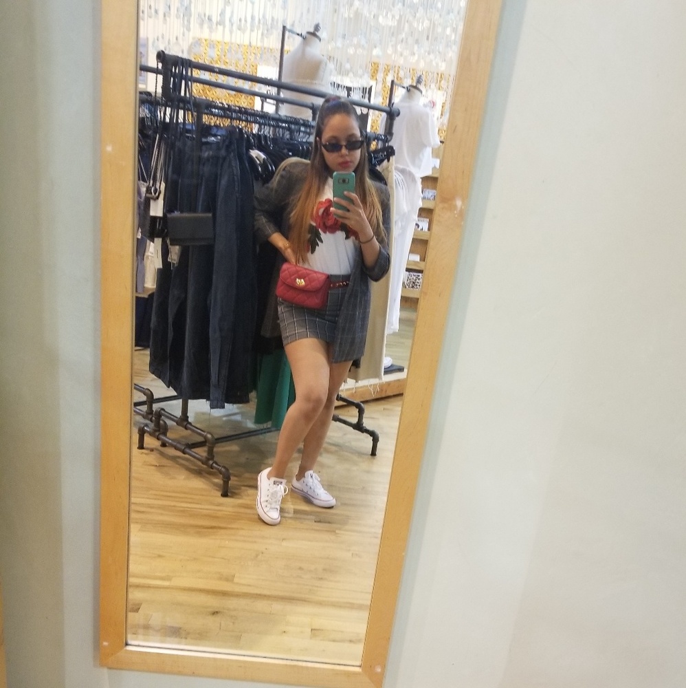 Meet your Posher, Gircy